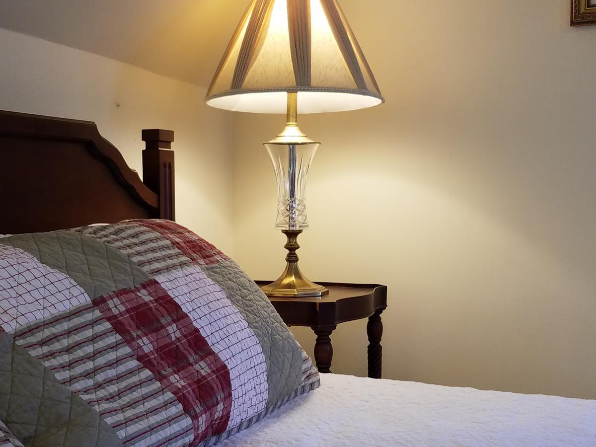 1860 House Inn And Rental Home Essex Extérieur photo